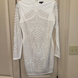 Verty White Bodycon Dress with Embellished Long Sleeves